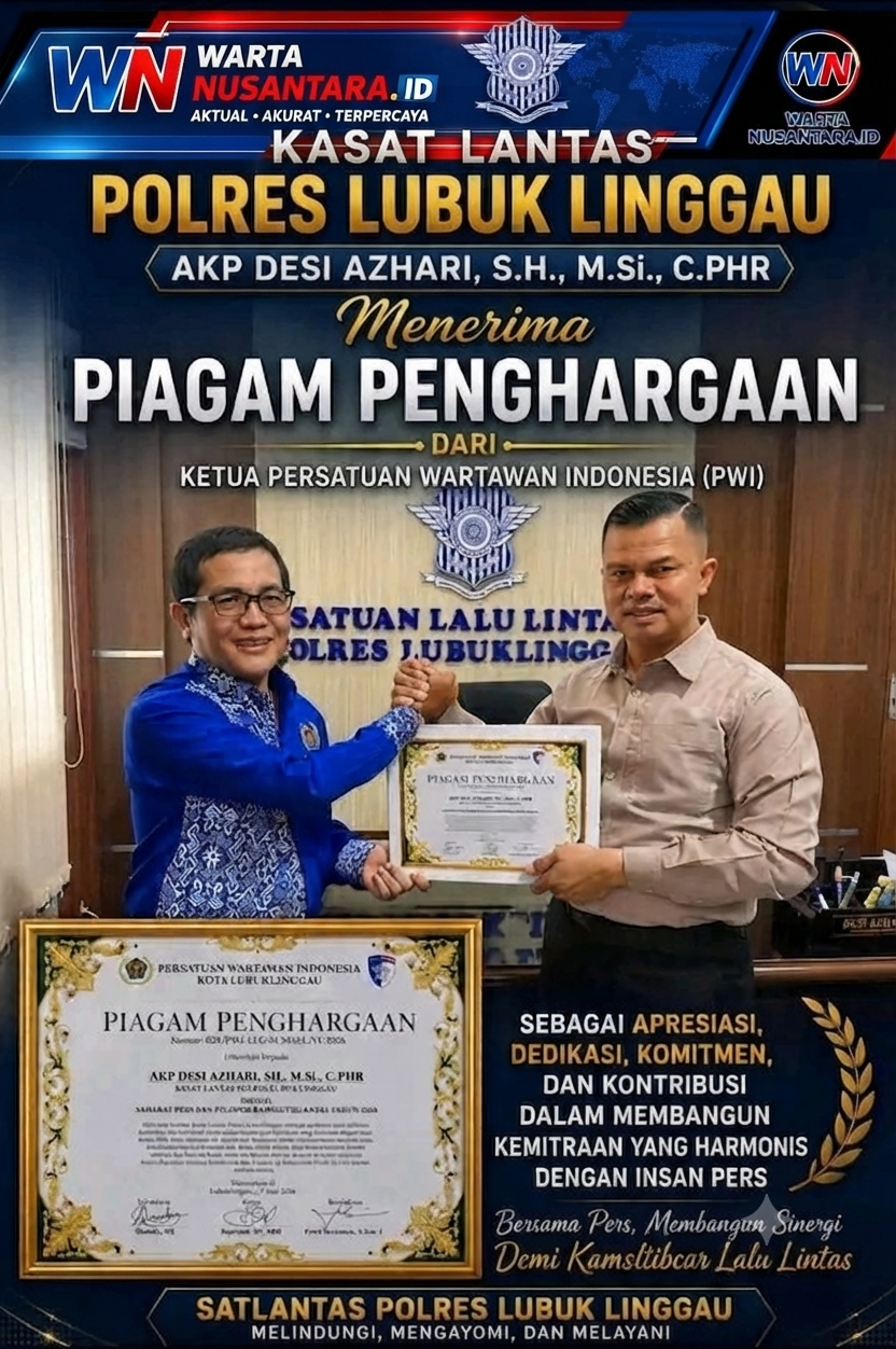 Kasat Lantas Polres Lubuk Linggau Sumatera Selatan Memberikan Apresiasi Penghargaan Kepada Ketua PWI PERS Kota Lubuk Linggau